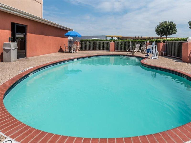 Super 8 By Wyndham Fort Worth North Esterno foto