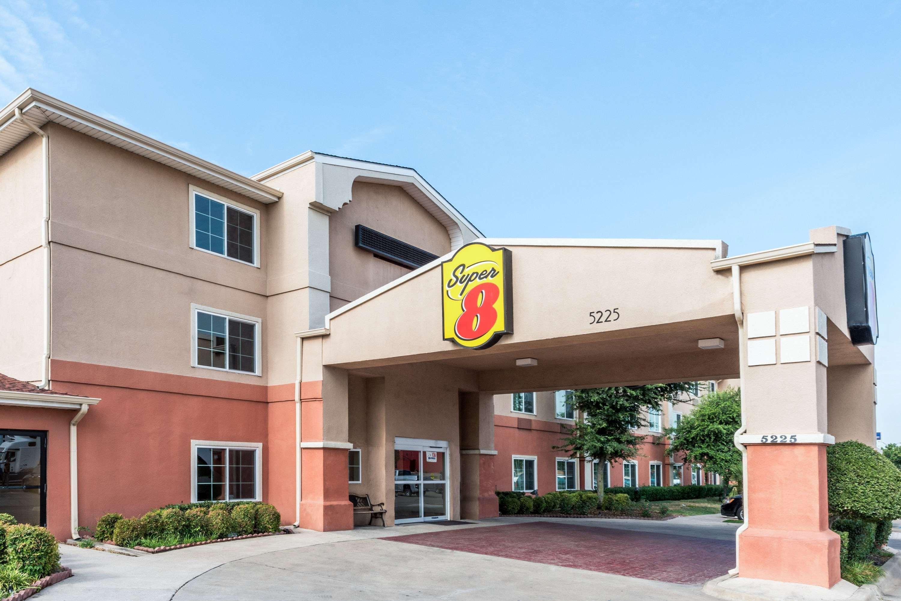 Super 8 By Wyndham Fort Worth North Esterno foto